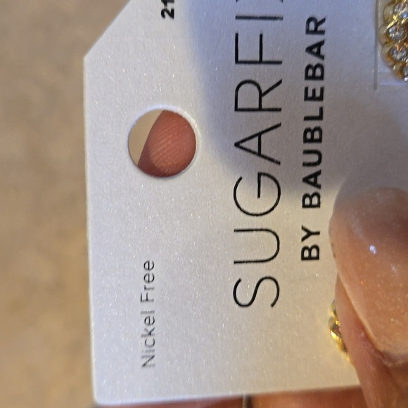 NWT Sugarfix by Bauble Bar Gold Tone Heart/Bow Dangle Earrings - Picture 2 of 6
